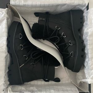 VERY RARE BRAND NEW IN BOX KITH X UGG COMBAT BOOTS // Size 7, Black